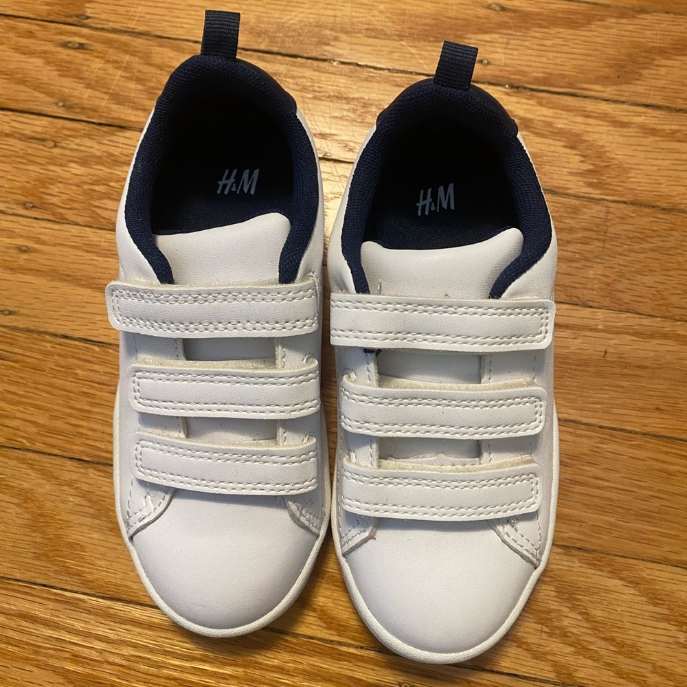 H&M White and Navy Blue Kids (Toddler) Shoes